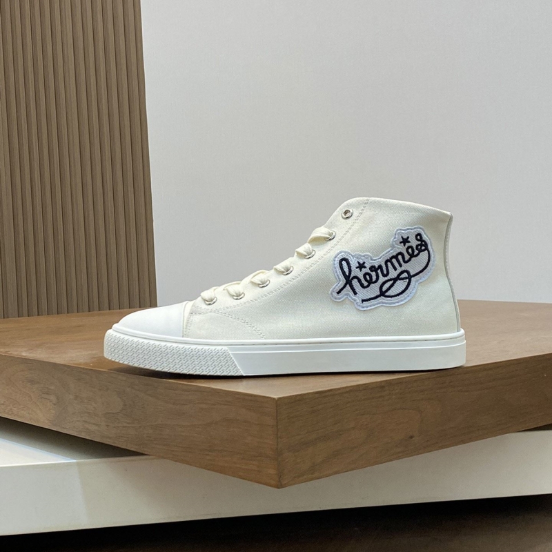 H**mes sneakers
